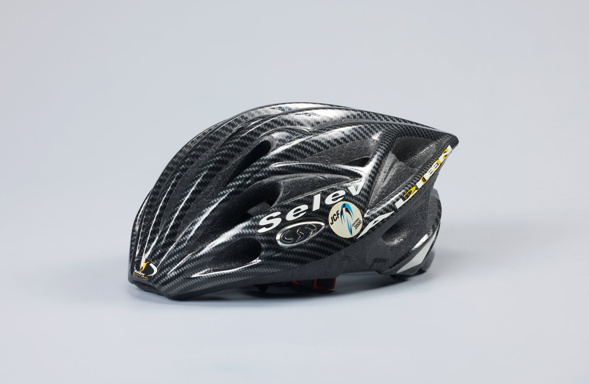 自転車用品－ヘルメット