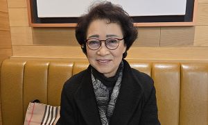 ‘의인’ 이수현씨 모친 신윤찬씨 “과거 집착 말라던 수현이 말처럼… 한·일, 과거 기억하되 서로 양보·상생 발전하는 관계로 나아가야”